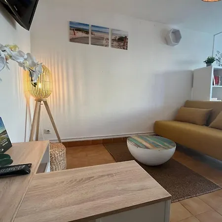 Appartement Jardin Piscine Proche De La Mer Narbonne Exterior foto